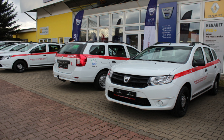 Nové auto pomůže hasičům hlavně k zajištění chodu sboru. Foto: Petr Sochůrek